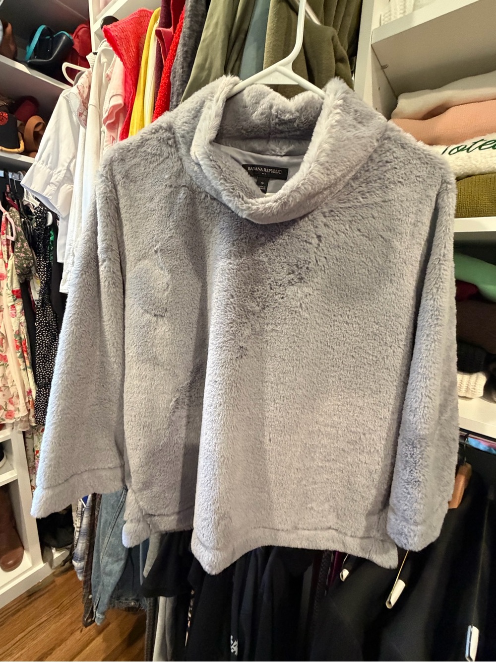 Banana Republic Plush Funnel-Neck Sweater - Light Gray, Small